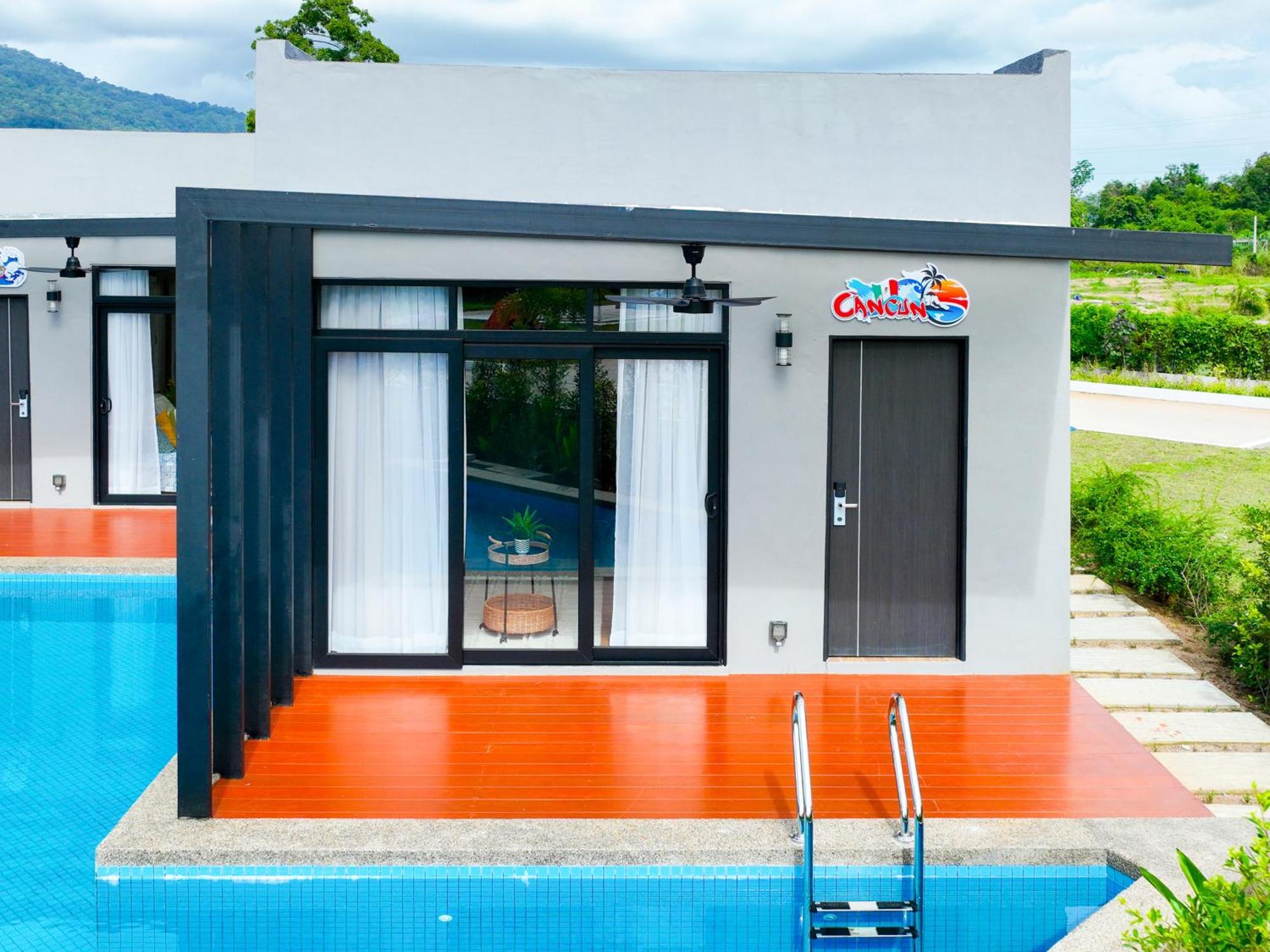 Hangouts Urban+eco Langkawi * Kuah
